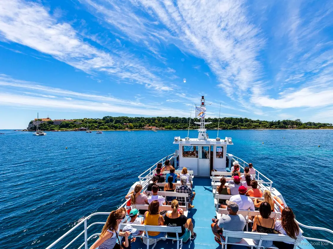 Ferry crossing from Cannes to Sainte-Marguerite Island on the Cannes boat tour route